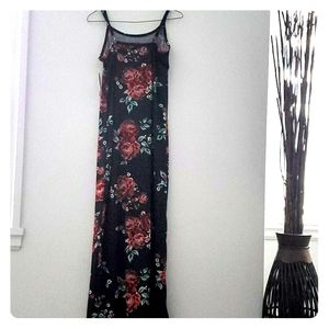 MAGAZINE floral maxi dress